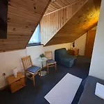 Nemere Apartmans Daire Balatonkenese