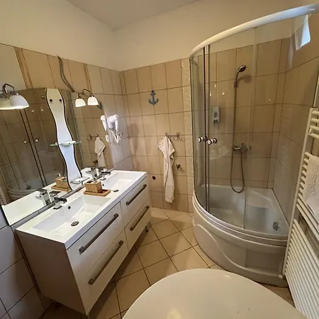 Nemere Apartmans דירה באלאטונקנשה