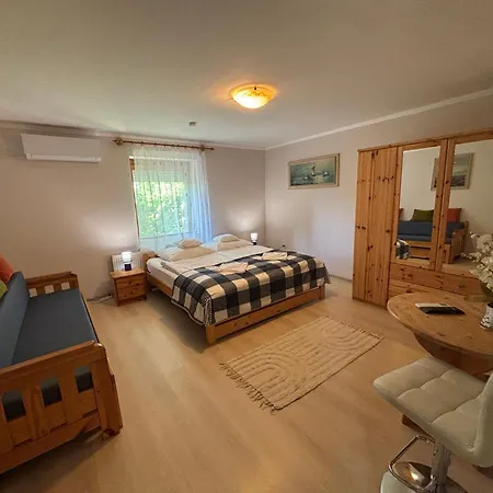 Appartement Nemere Apartmans *