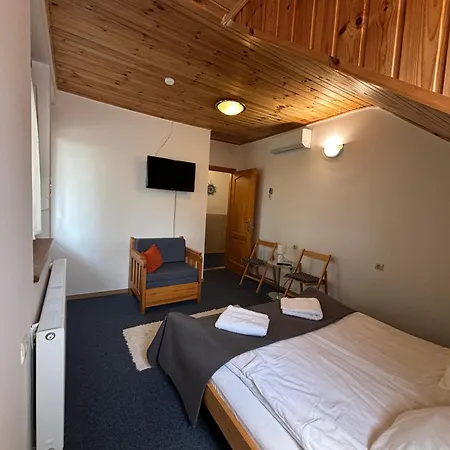 Nemere Apartmans Balatonkenese