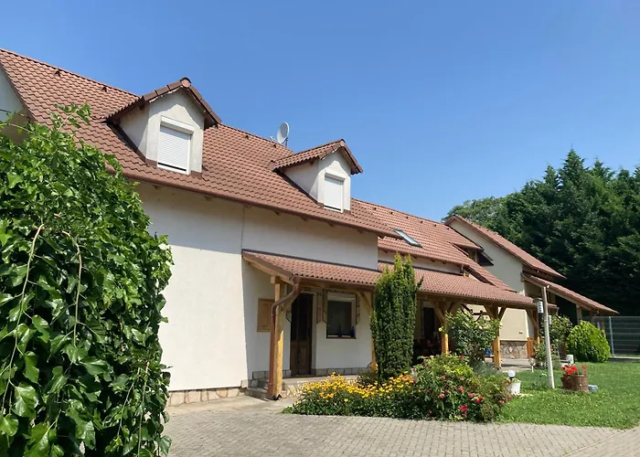 Nemere Apartmans Balatonkenese