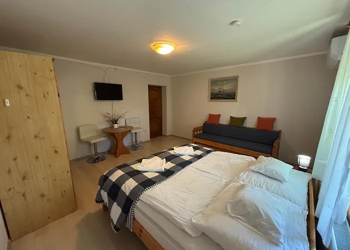 Lejlighed Nemere Apartmans Balatonkenese